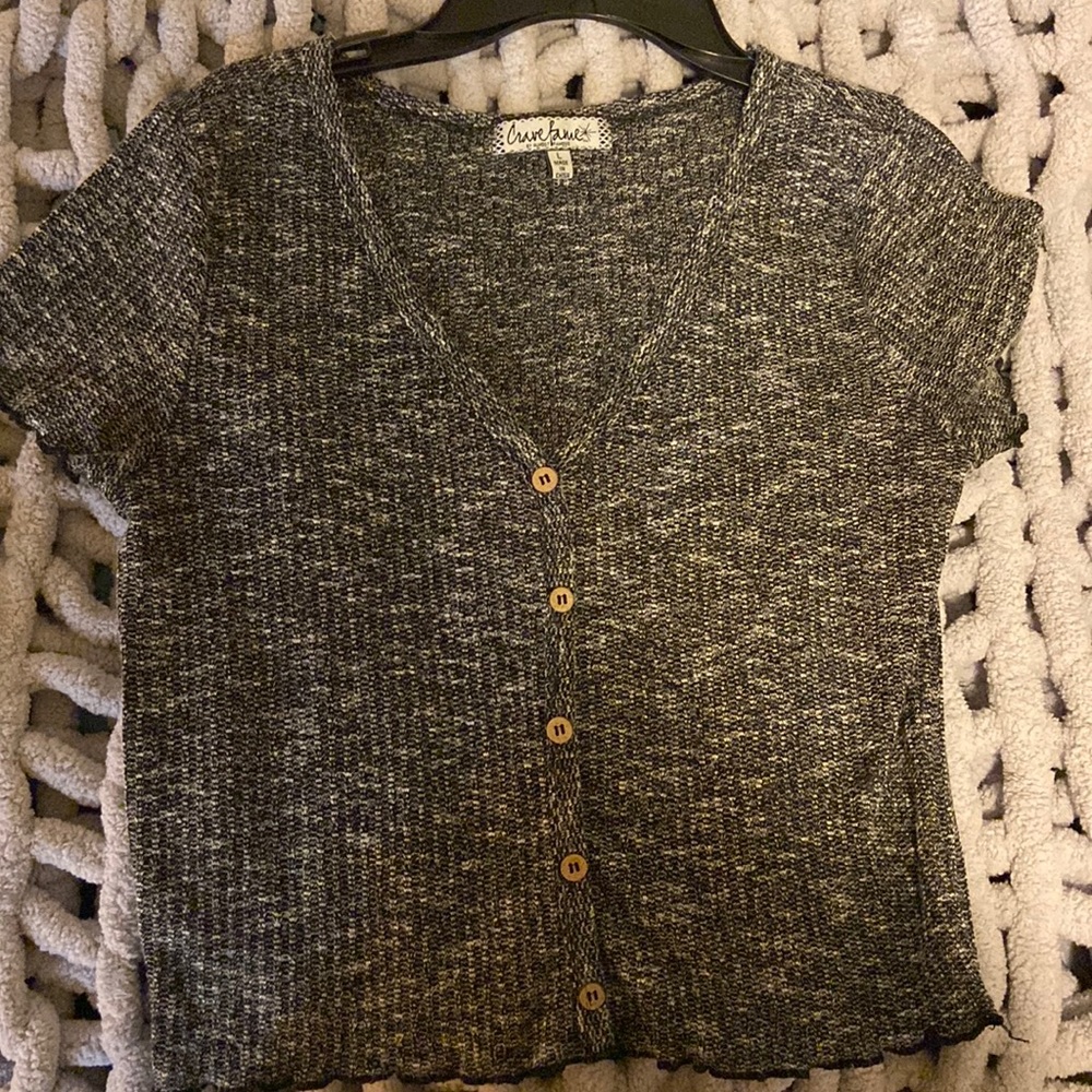 Crave Fame Button Down cropped shirt